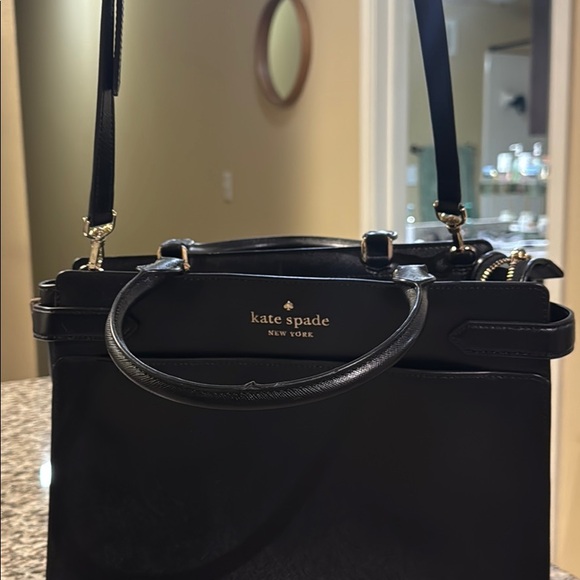 Large kate spade purse - Picture 2 of 5
